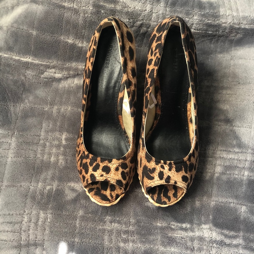 Leopard Wedges - Picture 4 of 4